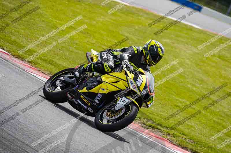 donington no limits trackday;donington park photographs;donington trackday photographs;no limits trackdays;peter wileman photography;trackday digital images;trackday photos
